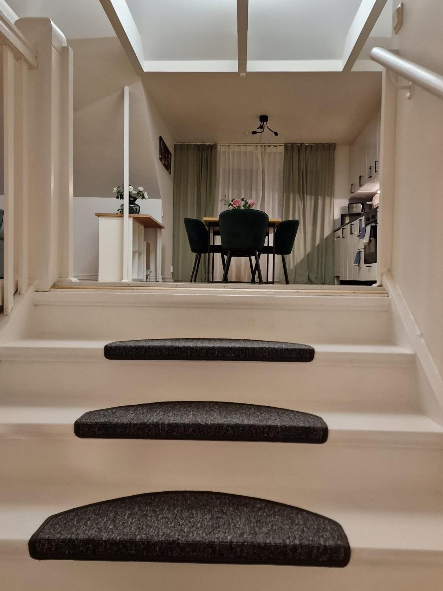 וסטרוס Noah Longstay Apartment מראה חיצוני תמונה