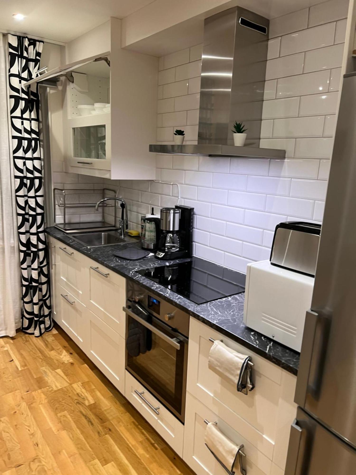 וסטרוס Noah Longstay Apartment מראה חיצוני תמונה